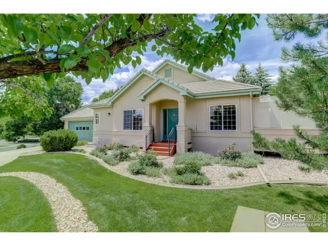 MLS: 1040904 Condo For Sale