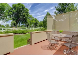 Photo #5: 1040904 Listing