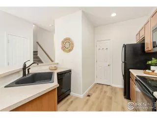 Photo #6: 1040948 Listing 