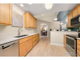 Photo #1: 1040959 Listing 