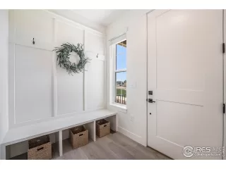 Photo #1: 1041232 Listing