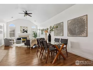 Photo #1: 1041249 Listing