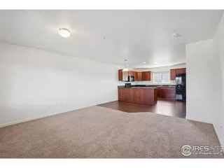 Photo #4: 1041266 Listing 