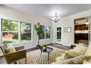 Photo #2: 1041295 Listing 