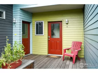 Photo #6: 1041339 Listing