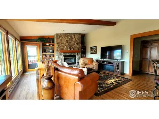 Photo #6: 1041361 Listing 