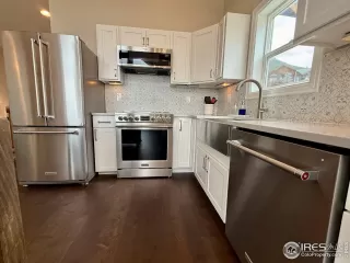 Photo #2: 1041367 Listing 