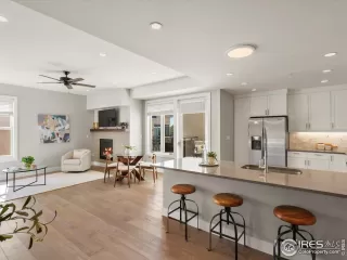 Photo #1: 1041384 Listing 