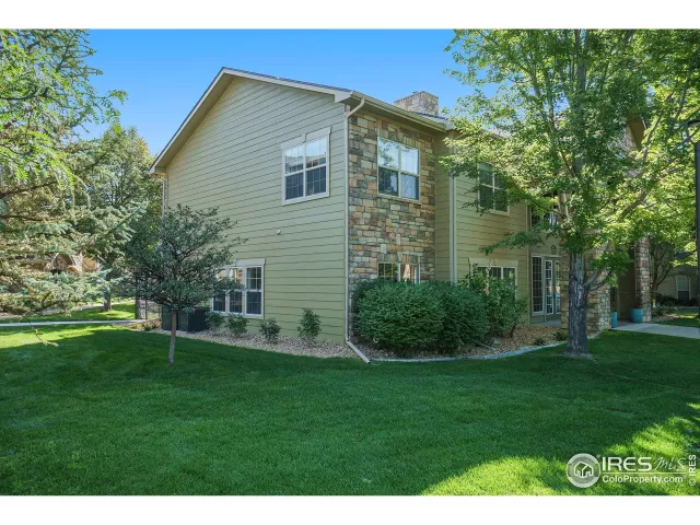 MLS: 1041664 Condo For Sale