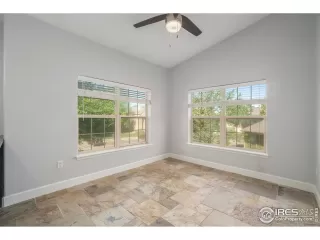 Photo #2: 1041664 Listing