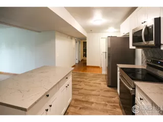 Photo #3: 1041684 Listing 