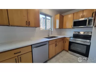 More Details about MLS # 1041734 : 817 37TH AVE GREELEY CO 80634