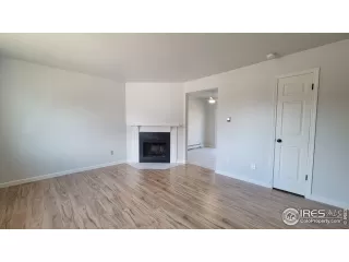 Photo #5: 1041734 Listing 