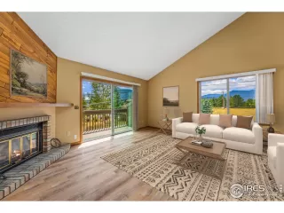 Photo #2: 1041737 Listing 