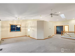 Photo #6: 1041768 Listing