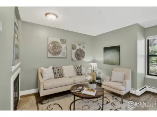 Photo #3: 1041815 Listing 