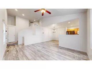 Photo #3: 1041951 Listing 