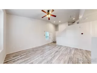 Photo #4: 1041951 Listing 