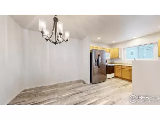 Photo #6: 1041951 Listing 