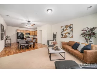 Photo #2: 1041983 Listing 