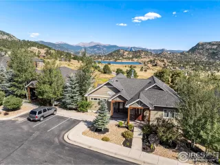 Photo #1: 1042143 Listing