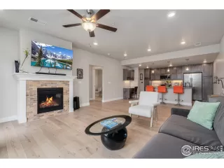 Photo #5: 1042197 Listing 