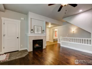 Photo #6: 1042266 Listing