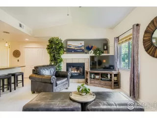 Photo #2: 1042272 Listing 