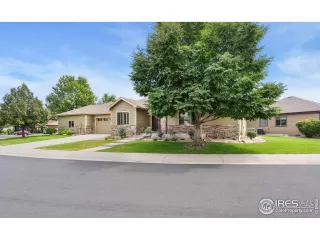 Photo #1: 1042317 Listing