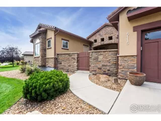 Photo #1: 1042328 Listing