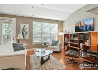 More Details about MLS # 1042362 : 1379 CHARLES DR E-4 LONGMONT CO 80503