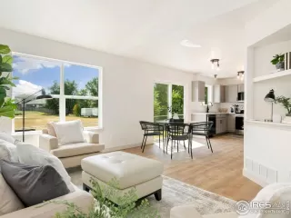 Photo #1: 1042427 Listing