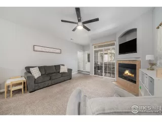 Photo #2: 1042476 Listing