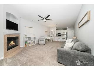 Photo #3: 1042476 Listing