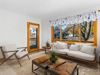 Photo #5: 1042524 Listing 