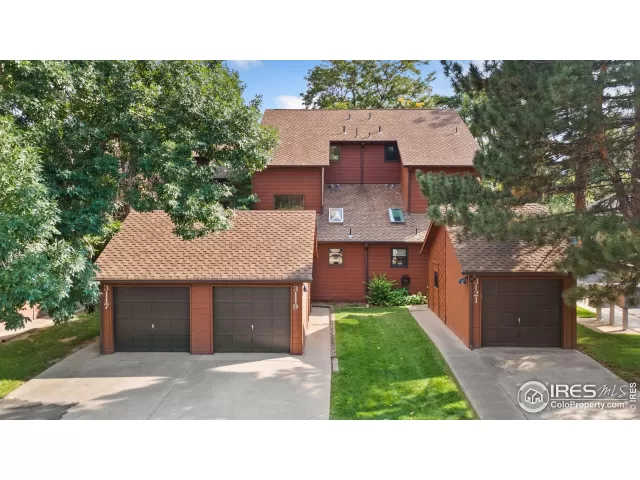 MLS: 1042560 Condo For Sale