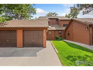Photo #2: 1042560 Listing