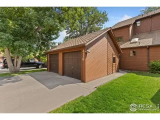 Photo #3: 1042560 Listing