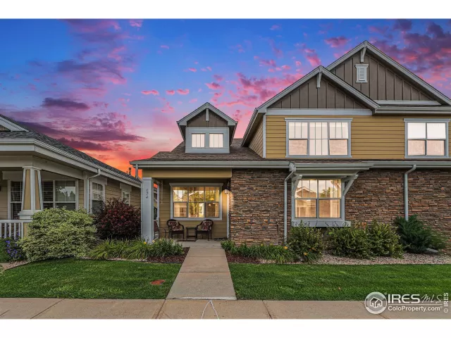 MLS: 1042609 Condo For Sale