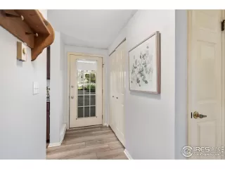 Photo #4: 1042667 Listing 