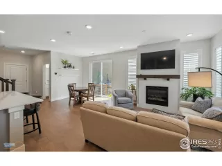 Photo #4: 1042683 Listing 