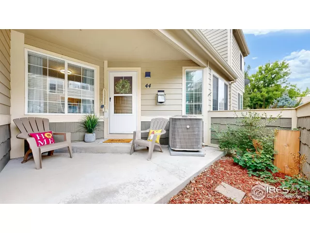 MLS: 1042715 Condo For Sale