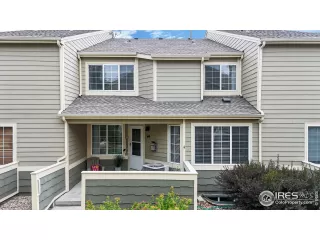 Photo #2: 1042715 Listing