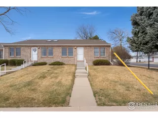 Photo #1: 1042735 Listing