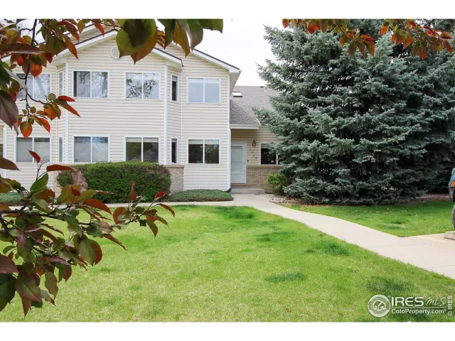 MLS: 1042821 Condo For Sale