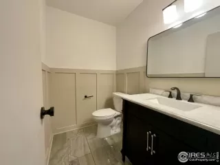 Photo #2: 1042835 Listing 