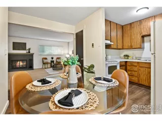 Photo #6: 1042914 Listing