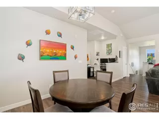 Photo #4: 1042915 Listing