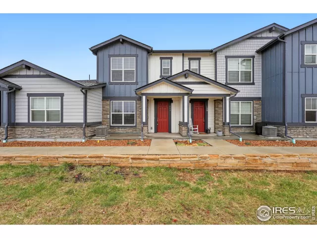 MLS: 1042955 Condo For Sale