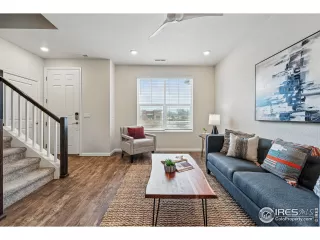 Photo #2: 1042955 Listing 